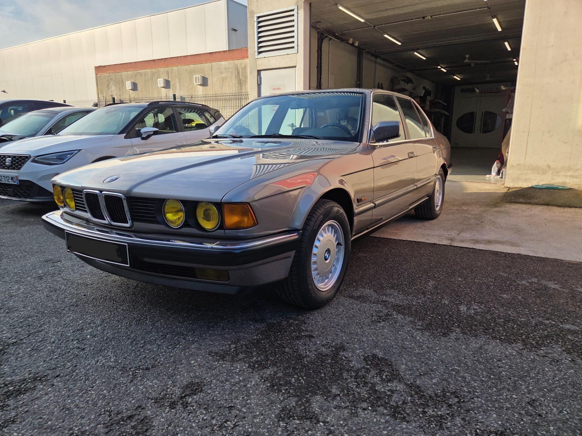 BMW 730i